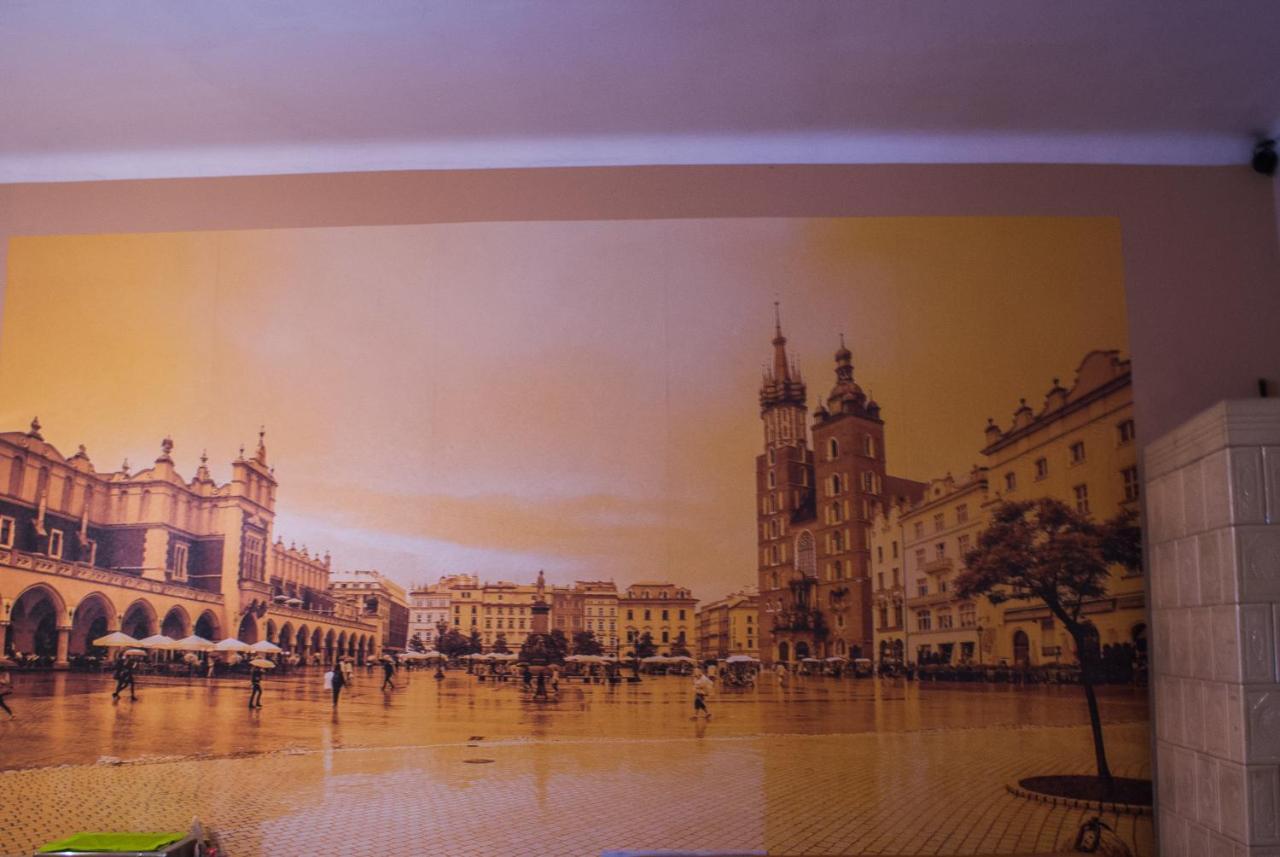 Smocza Jama Hostel Krakow Bagian luar foto